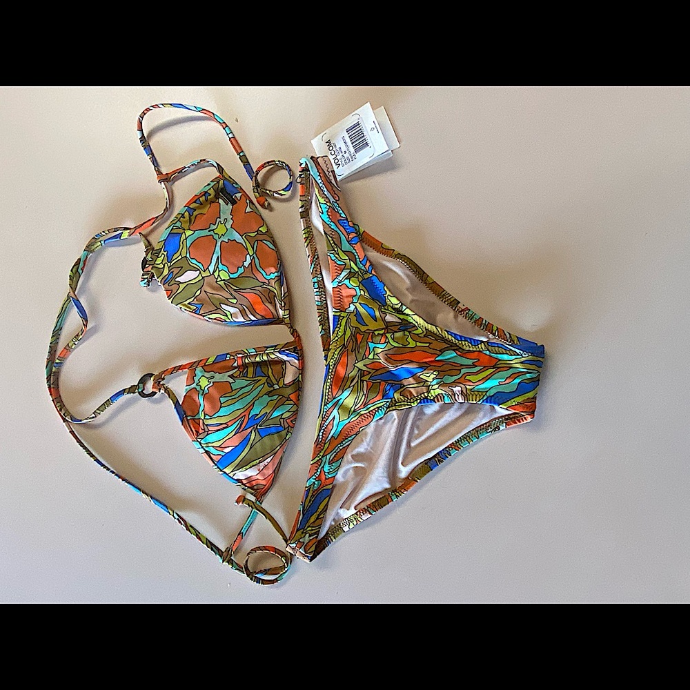 Volcom 2 piece bikini